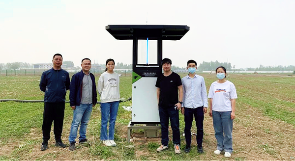 廊坊基地黨支部書記耿亭、高宇博士一行與托普云農研發團隊合影